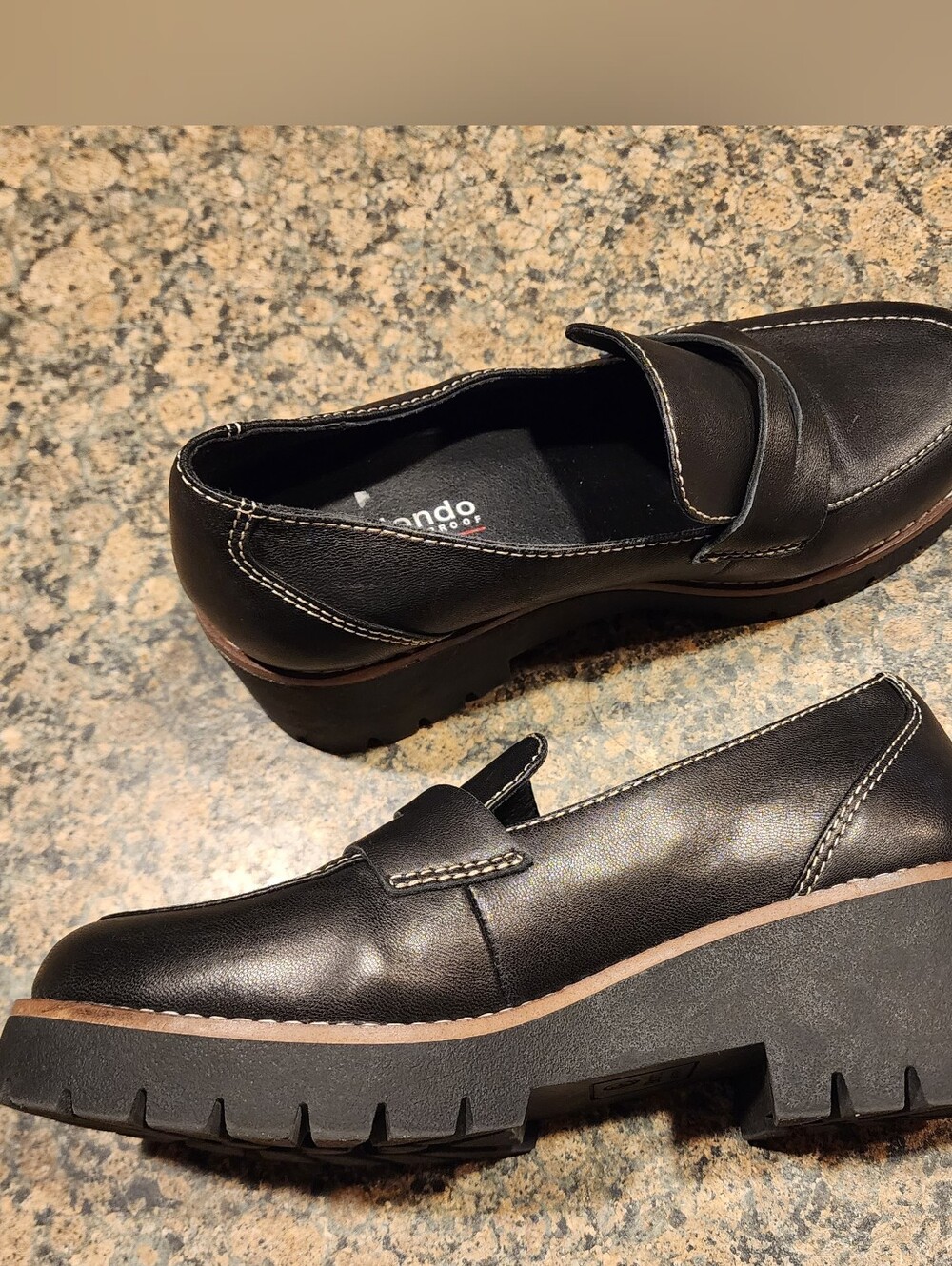 Blondo Dulce Black Penny Loafers, Size 7.5M